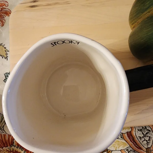 Rae Dunn Peanuts Collaboration Mug - Picture 6 of 9